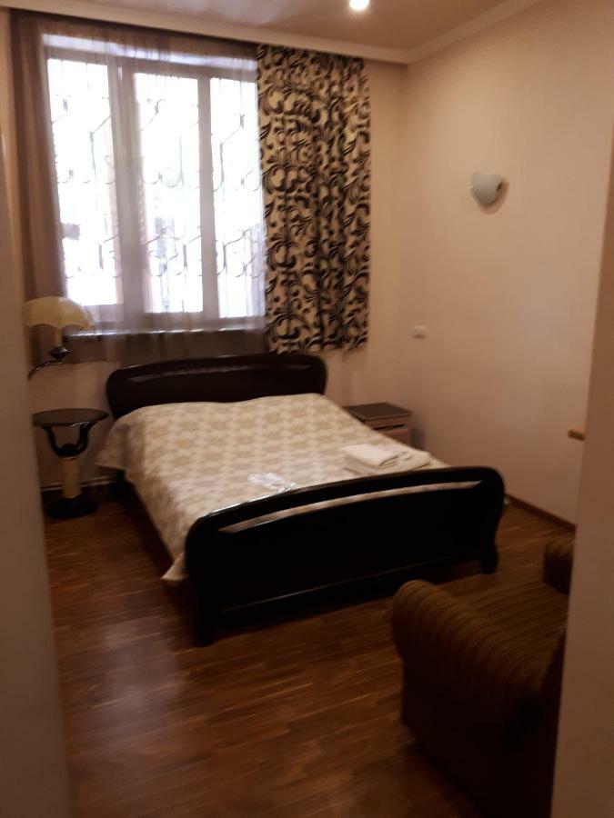 Hotel Vivas Goris Exterior photo