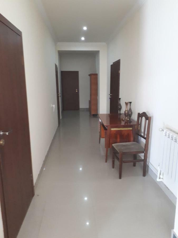 Hotel Vivas Goris Exterior photo